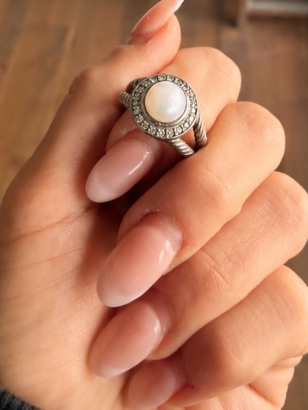 David Yurman Sterling Silver Ring with White Mother-of-Pearl Center